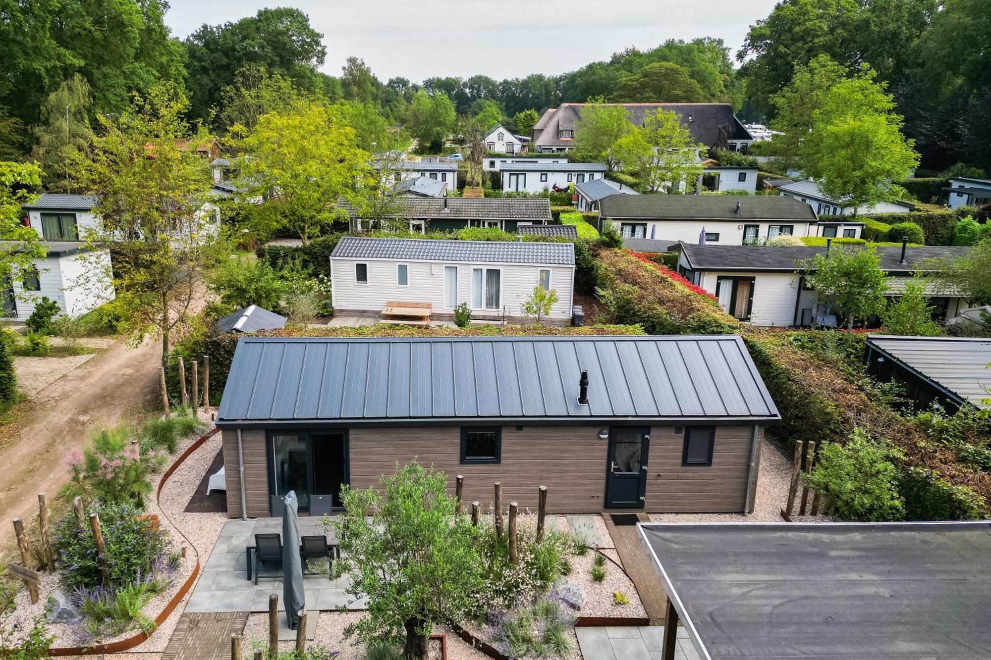 Modern Ingericht Chalet Op Groen Park Op De Veluwe Epe Eksteriør bilde